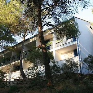 Hotel Sali 3*, Sali Kroatien